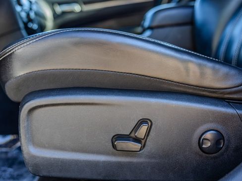 Used 2022 Chrysler 300 S RWD image 26