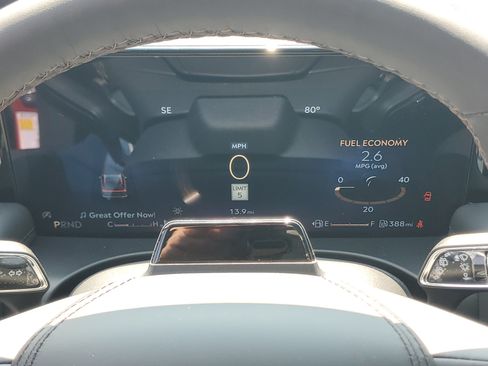 New 2026 Lincoln Aviator AWD image 18