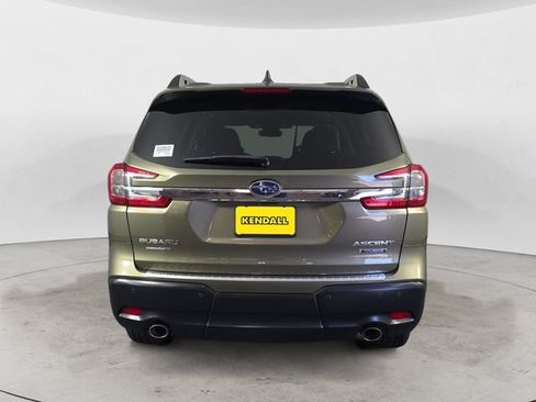 Used 2023 Subaru Ascent Touring AWD/4WD image 6