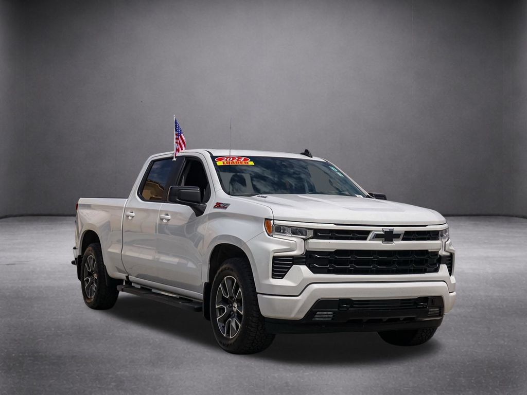 Used 2024 Chevrolet Silverado 1500 RST w/ Convenience Package II AWD/4WD image 2