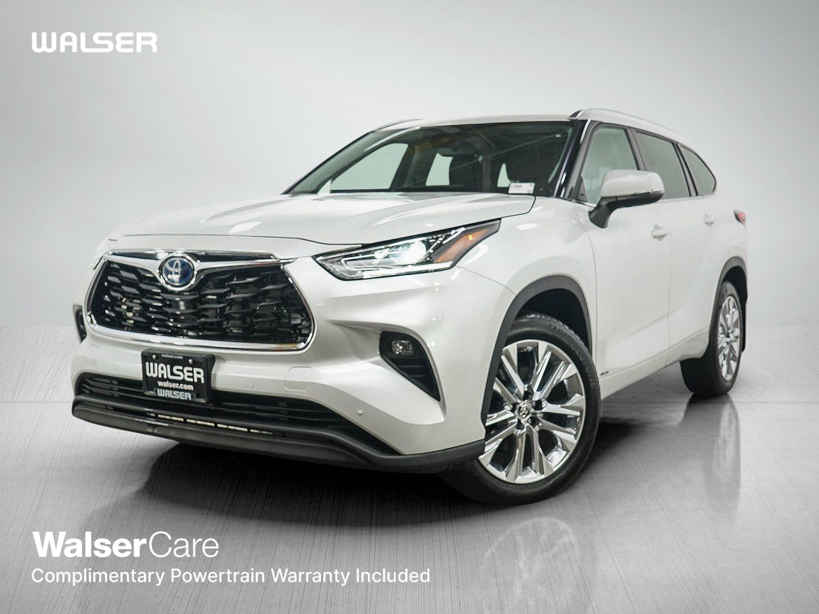 Used 2023 Toyota Highlander Limited AWD/4WD image 1