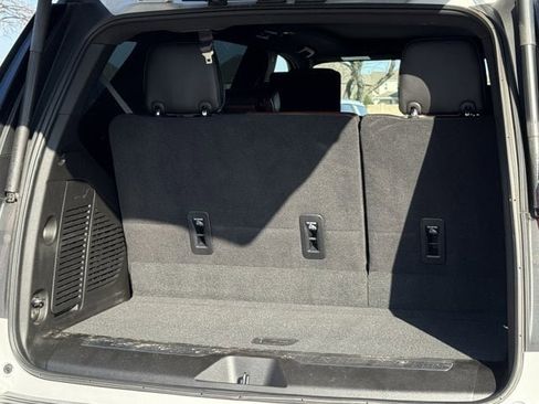 Used 2024 GMC Yukon Denali Ultimate image 36