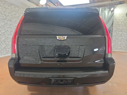 Used 2020 Cadillac Escalade ESV Luxury AWD/4WD image 5