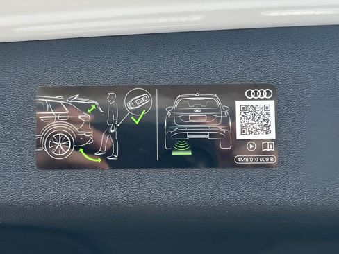 Certified 2025 Audi Q5 Premium w/ Convenience Package AWD/4WD image 29