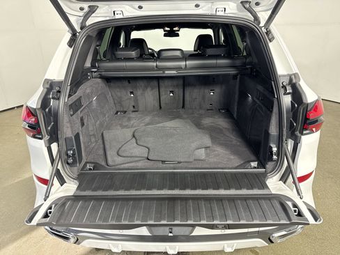 Used 2025 BMW X5 xDrive40i image 33