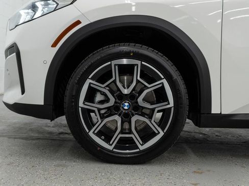 Used 2025 BMW X2 xDrive28i image 29