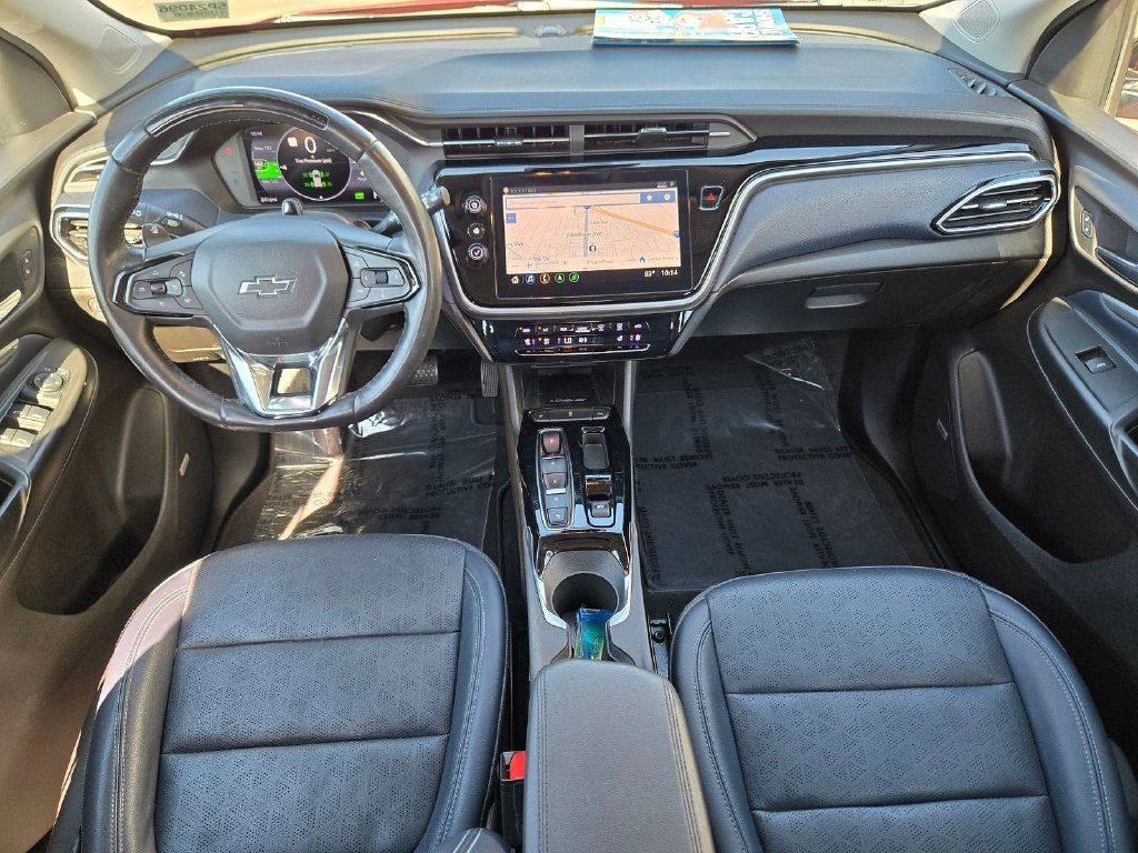 Used 2022 Chevrolet Bolt EUV Premier w/ Launch Edition FWD image 9