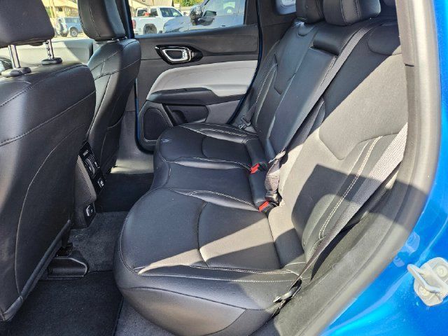 Used 2025 Jeep Compass Limited AWD/4WD image 6