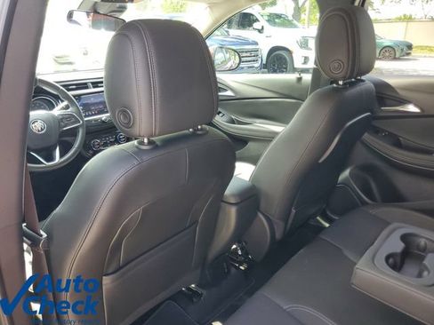 Used 2023 Buick Encore GX Select w/ Sport Touring Package FWD image 13