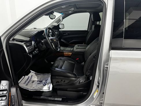 Used 2020 Chevrolet Tahoe Premier AWD/4WD image 13