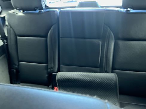 Used 2024 Chevrolet Tahoe LT AWD/4WD image 27