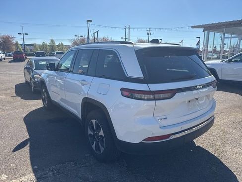 Used 2024 Jeep Grand Cherokee Limited 4xe image 3