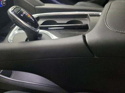 Used 2020 Buick Enclave Avenir w/ Avenir Technology Package image 26