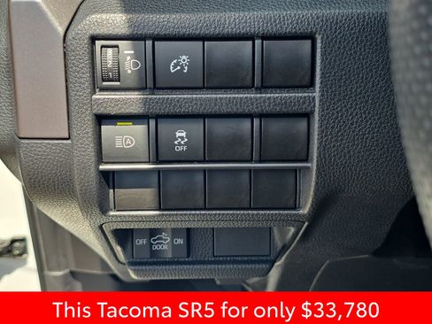 Used 2024 Toyota Tacoma SR5 RWD image 31
