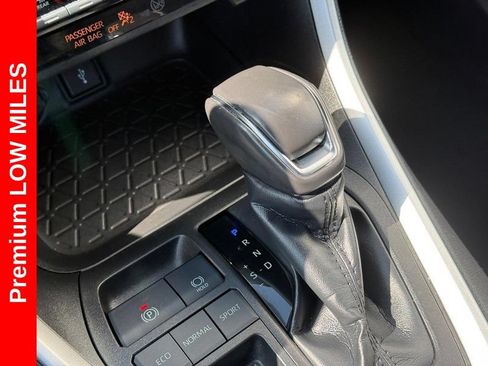 Used 2022 Toyota RAV4 XLE Premium FWD image 28