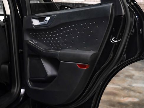 Used 2020 Ford Escape SE AWD/4WD image 45