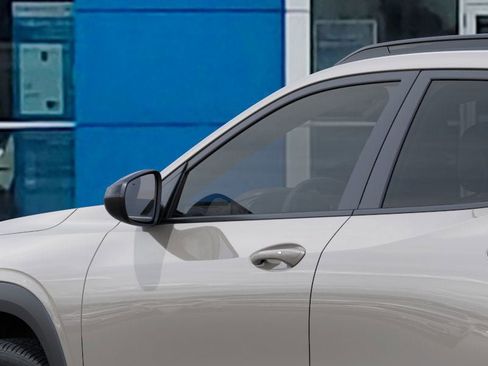 New 2026 Chevrolet Trax RS w/ Driver Confidence Package image 12