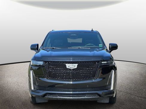 Used 2022 Cadillac Escalade ESV Sport w/ Touring Package AWD/4WD image 6