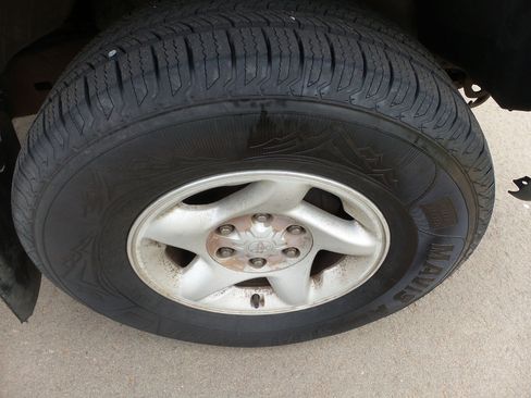 Used 2001 Toyota Tacoma 4x4 Xtracab V6 image 23