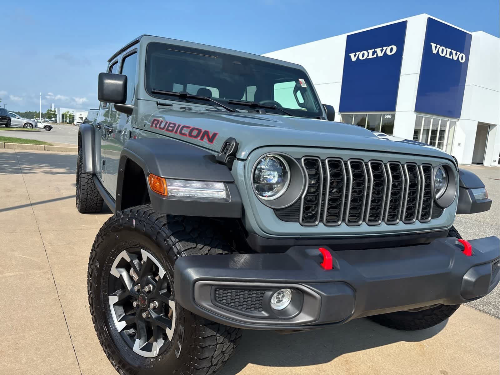 Used 2026 Jeep Gladiator Rubicon AWD/4WD image 3