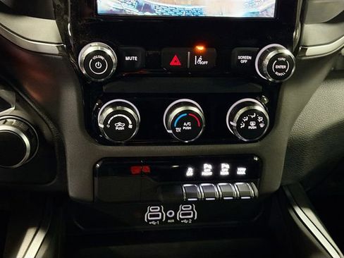 New 2026 RAM 1500 4x4 Crew Cab image 16