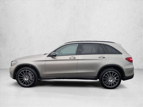 Used 2019 Mercedes-Benz GLC 300 image 8