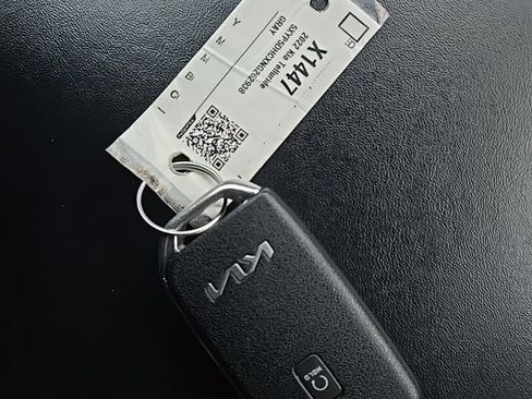 Used 2022 Kia Telluride SX image 29