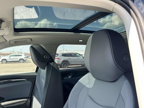 New 2026 Volkswagen Tiguan SE AWD/4WD image 15
