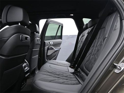 New 2026 BMW X5 xDrive50e w/ M Sport Package image 11