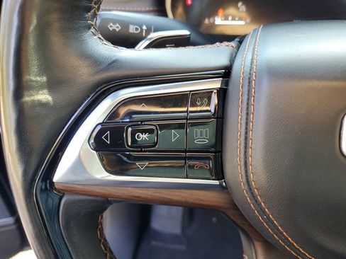 Used 2021 Jeep Grand Cherokee L Summit w/ Advanced Protech Group IV AWD/4WD image 12