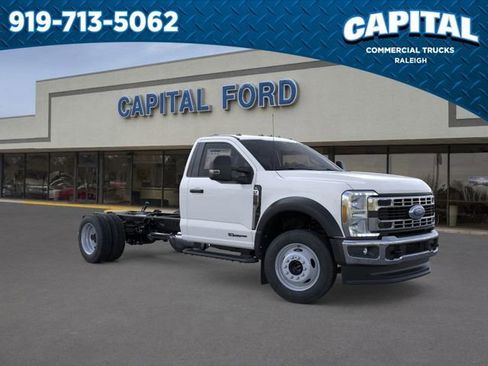 New 2025 Ford F550 4x4 Regular Cab Super Duty image 7