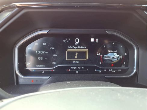 Used 2022 GMC Sierra 1500 AT4 w/ Technology Package AWD/4WD image 20