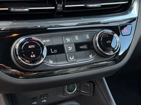 New 2026 Buick Envista Sport Touring w/ Convenience I Package FWD image 18