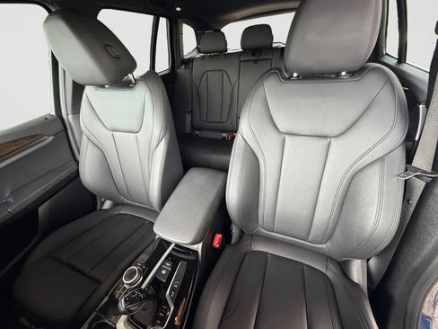 Used 2021 BMW X3 xDrive30i w/ Convenience Package AWD/4WD image 13