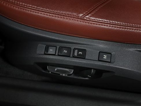 Used 2013 Volvo C70 T5 FWD image 13