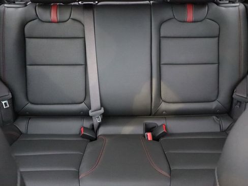 New 2026 Chevrolet Trax RS w/ Sunroof Package image 33