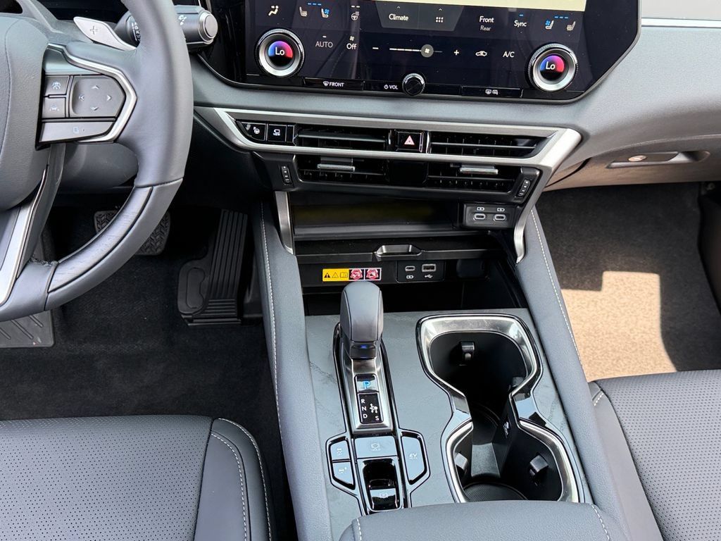 New 2026 Lexus RX 350 w/ Convenience Package AWD/4WD image 10