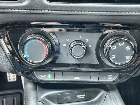 Certified 2022 Honda HR-V Sport image 27