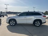 Used 2019 Toyota Highlander Limited image 4