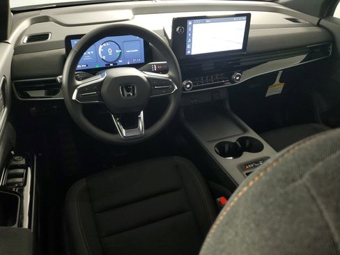 New 2026 Honda Prologue EX image 15