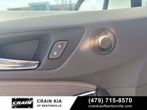 Used 2017 Chevrolet Cruze Premier w/ Enhanced Convenience Package image 14