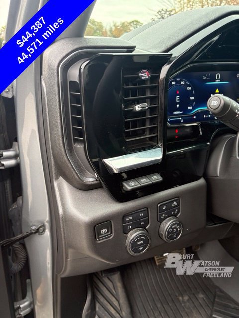 Used 2024 Chevrolet Silverado 1500 LTZ AWD/4WD image 14