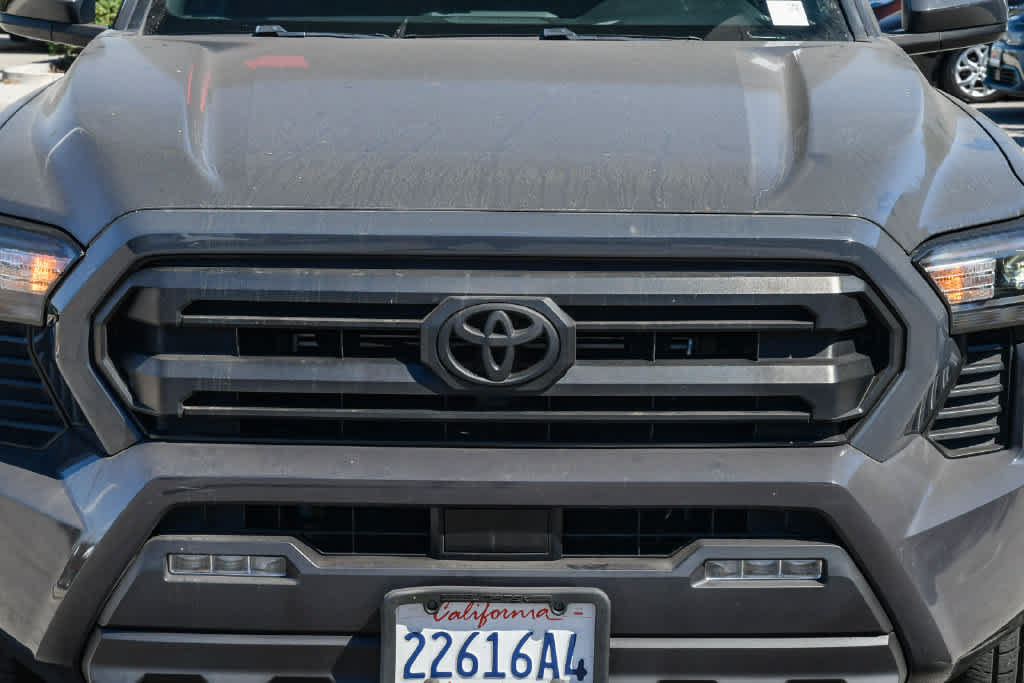 Used 2024 Toyota Tacoma SR5 RWD image 5