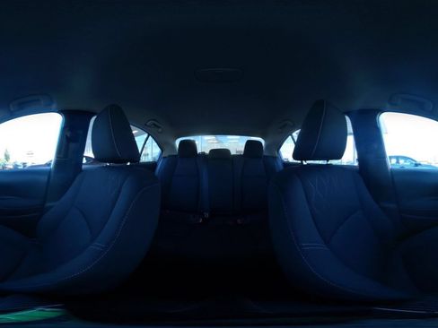 Used 2025 Toyota Corolla LE FWD image 37