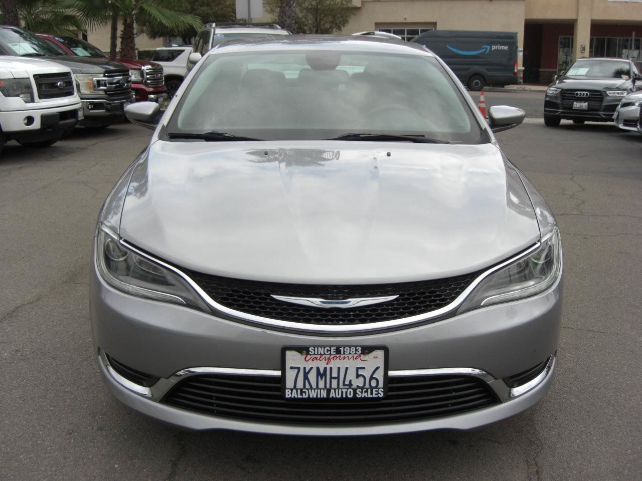 Used 2015 Chrysler 200 Limited FWD image 2