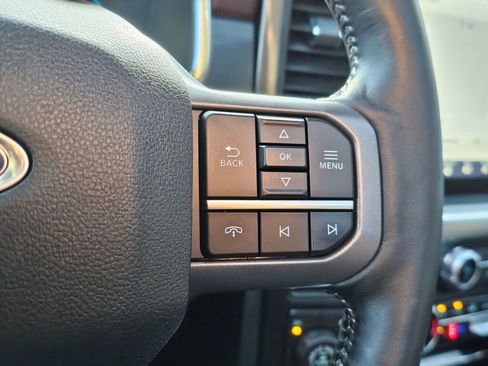 Certified 2023 Ford F150 Lariat w/ Equipment Group 502A High image 25