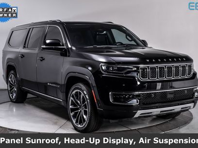 Used 2023 Jeep Wagoneer L Series III w/ Premium Group I