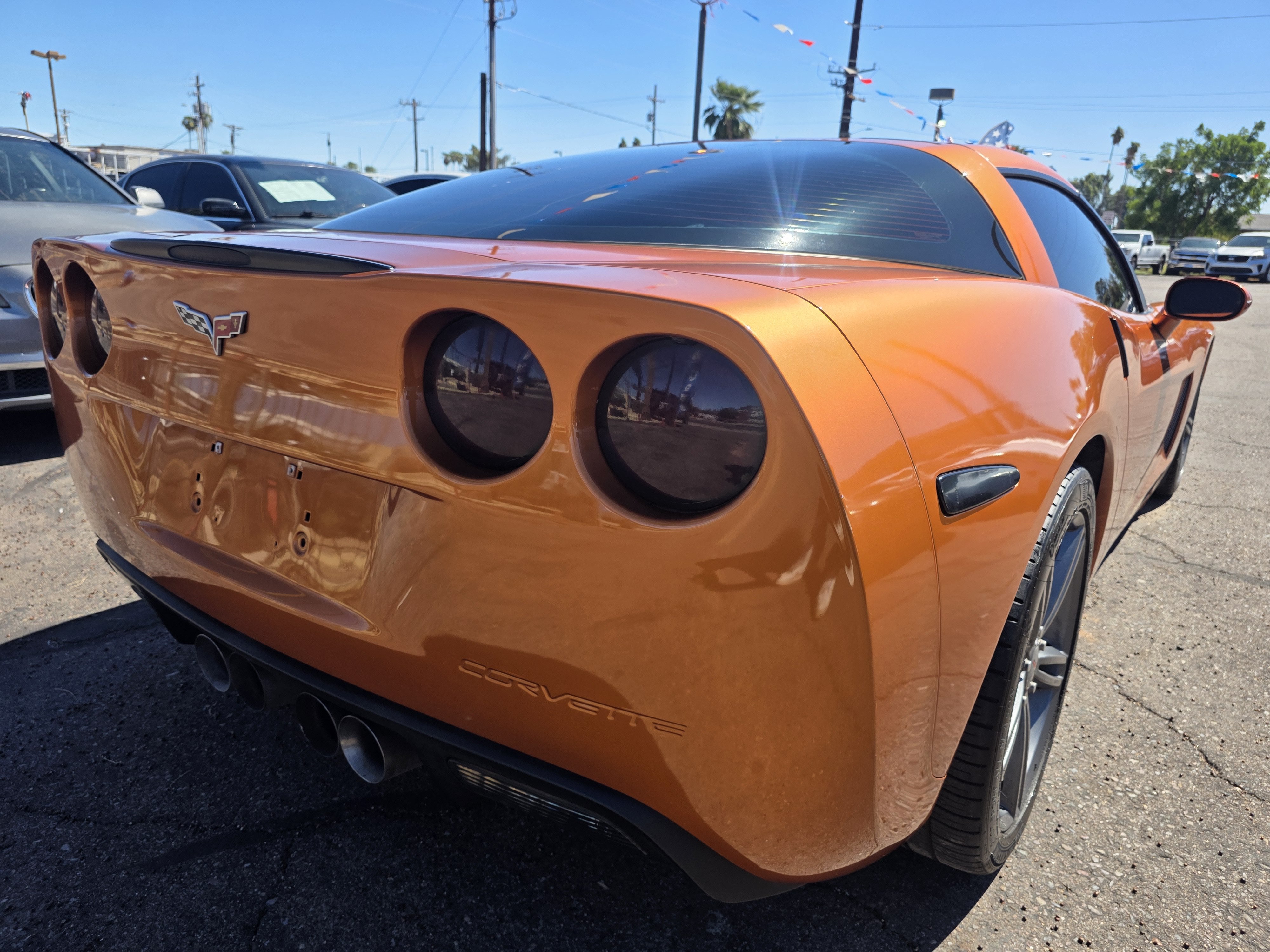 Used 2008 Chevrolet Corvette Coupe w/ Z51 Performance Package RWD image 4