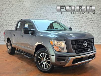 Used 2024 Nissan Titan SV w/ SV Convenience Package