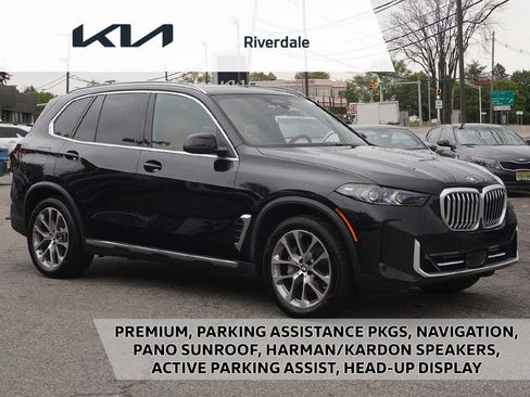 Used 2024 BMW X5 xDrive40i w/ Premium Package AWD/4WD image 1
